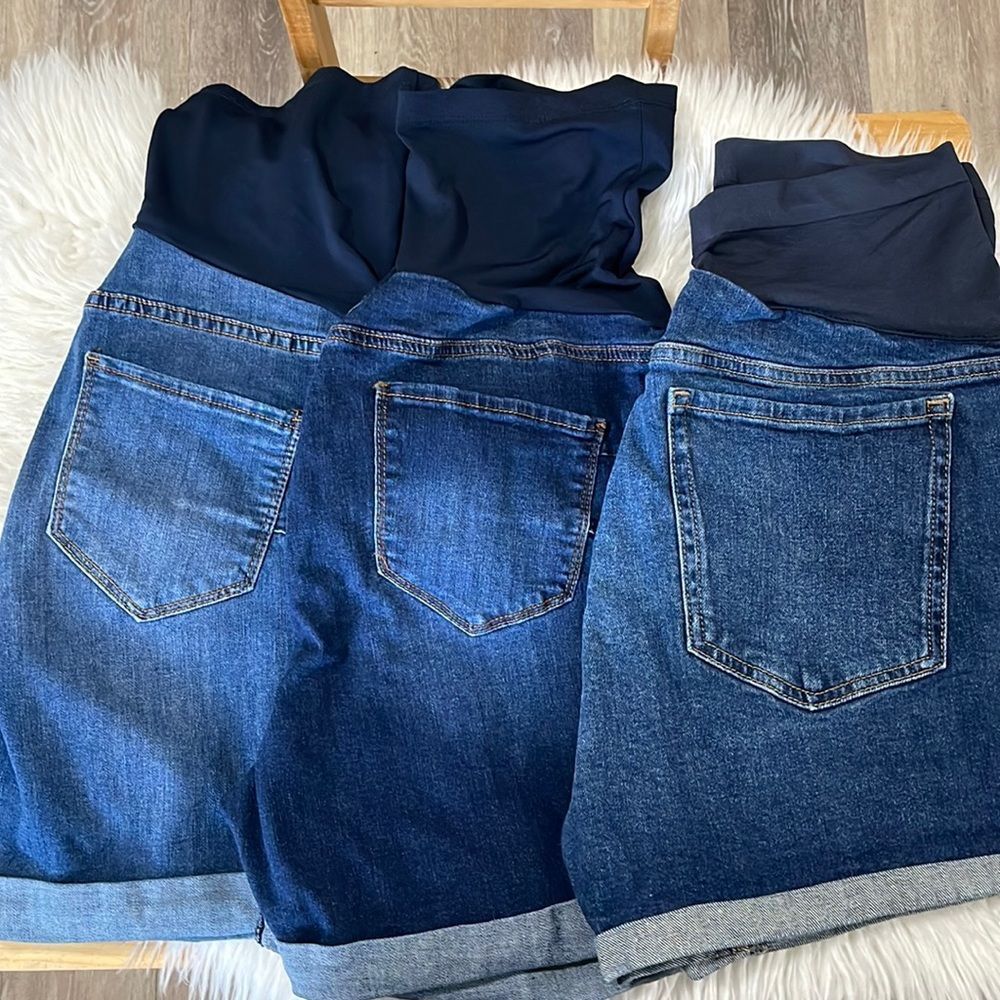 OLD NAVY SONG MATERNITY BUNDLE SHORTS 3 PCS
